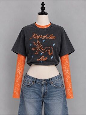 Limited edition Unisex Kings of Leon Graphic Short Sleeve Tee - Black